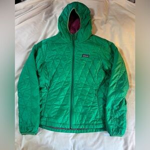 Patagonia Nano-Puff Hoody, Women’s Large